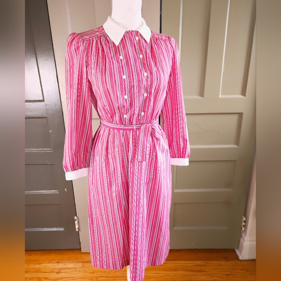 Lady Carol Dresses & Skirts - Vintage Lady Carol Petites Candy Cane Striped Pink White Shirt Dress Small